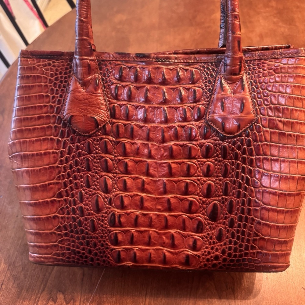 BRAHMIN MELBOURNE OR ANYTIME TOTE CROCODILE SHOULDER BAG GREAT COND - Picture 15 of 16
